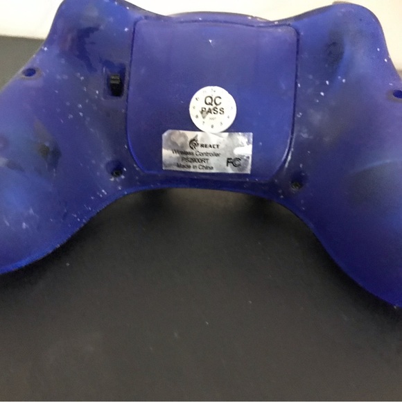 Mad Catz PlayStation 2 Wireless Controller - Picture 4 of 4